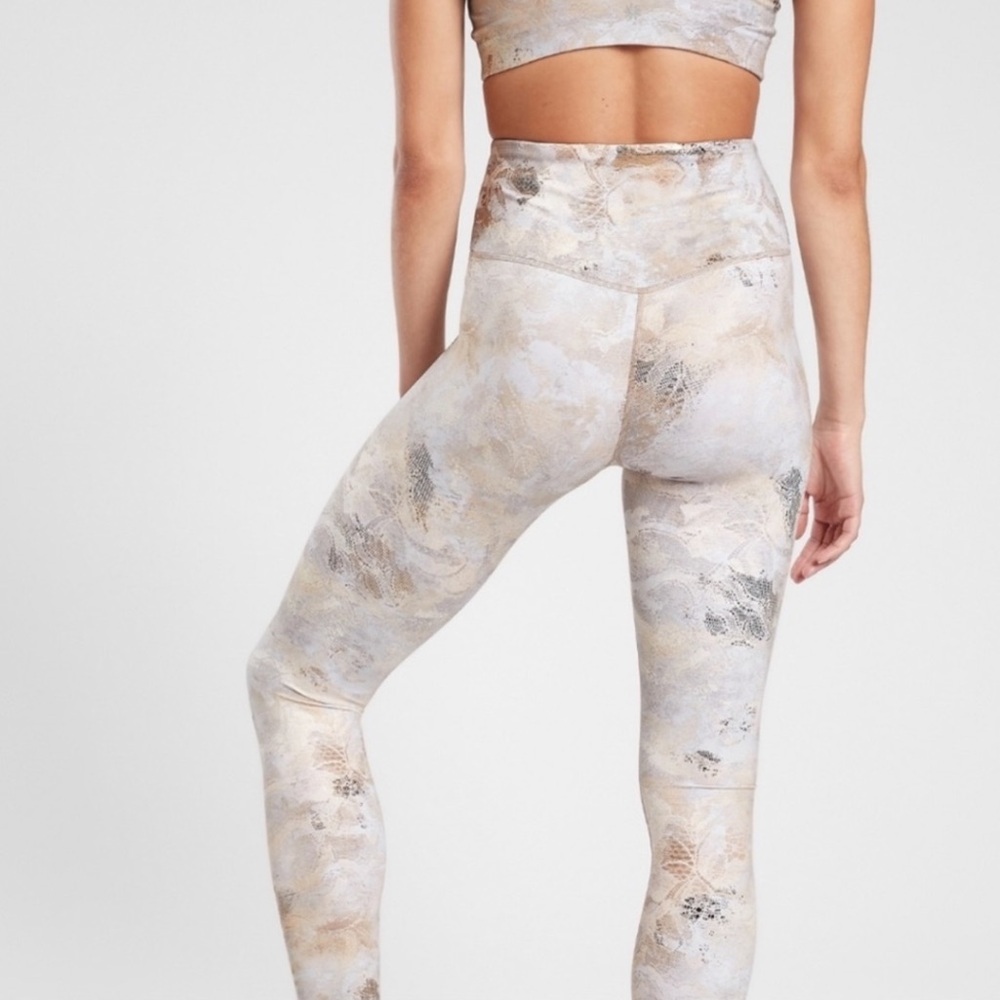 Athleta Elation Ultra High Rise Gilded Tights Small Gold Gray